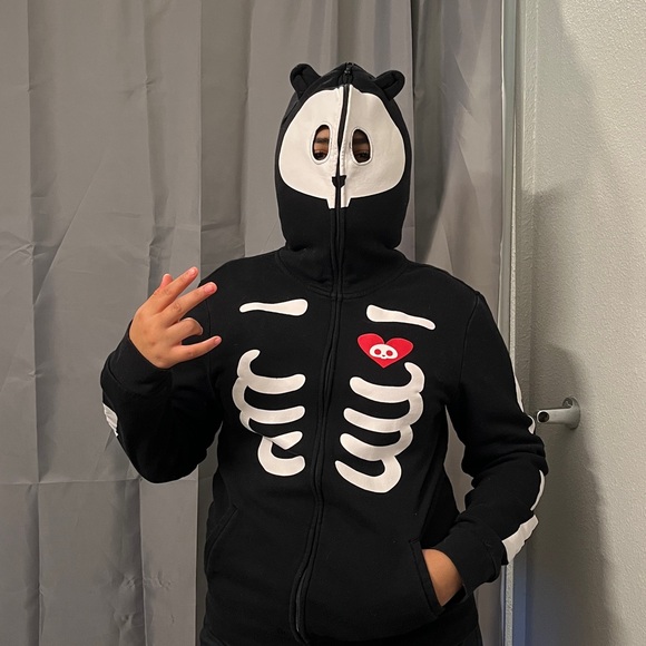 🧿NWT☠️SKELETON 👻 SKULL🦴BONES 🐈⬛💀FACE MASK HOODED ZIP UP 🕸️FACE🕷️JACKET🦇Large - Picture 1 of 10